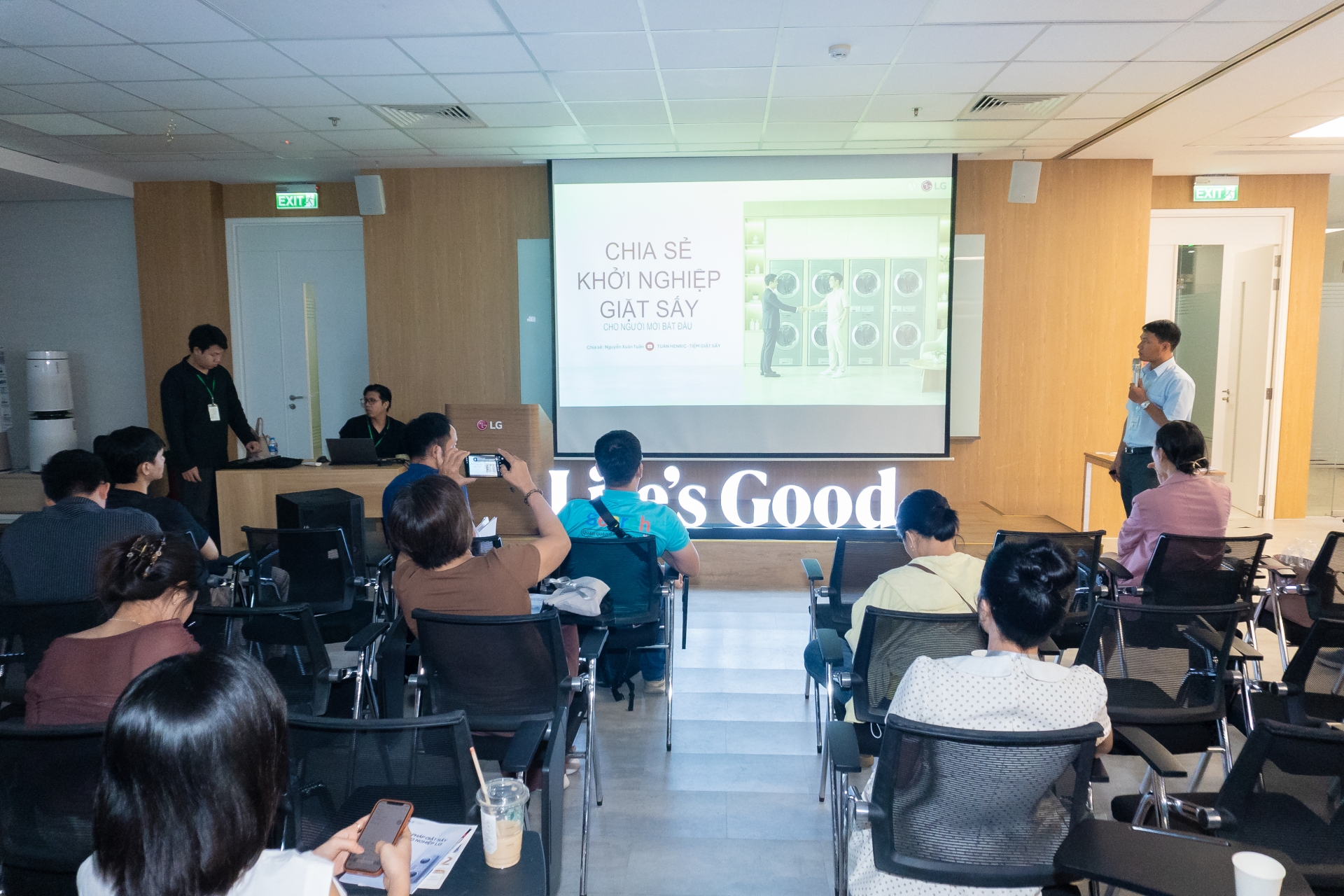 hội thảo giặt sấy tự động lg